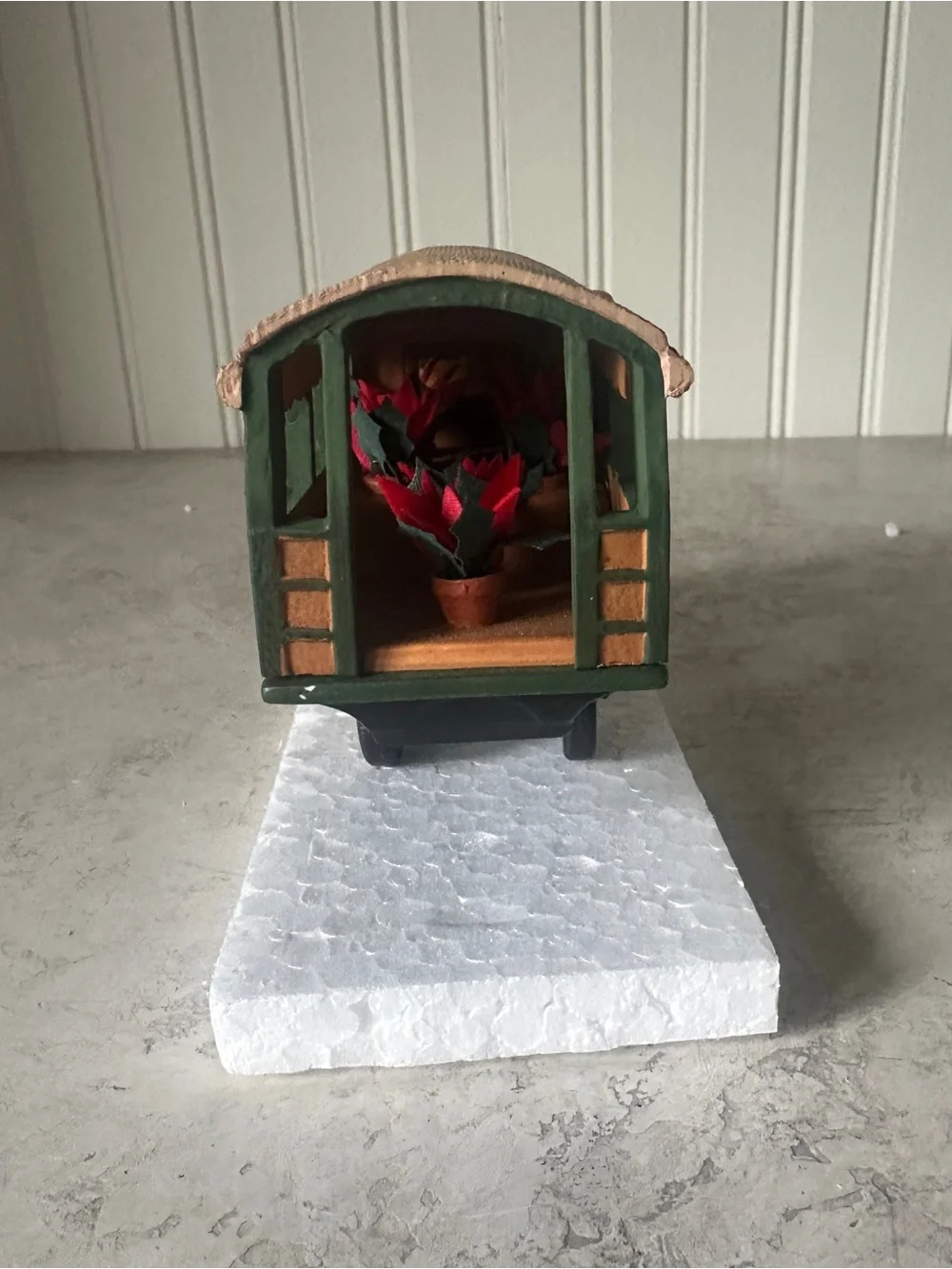 Department 56 Poinsettia Delivery Truck #59000 New Accessories Heritage Village